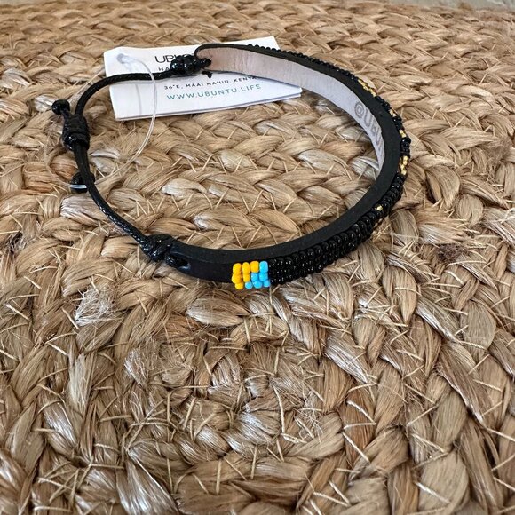 Ubuntu Life Black & Gold Beaded Bracelet - Picture 5 of 5